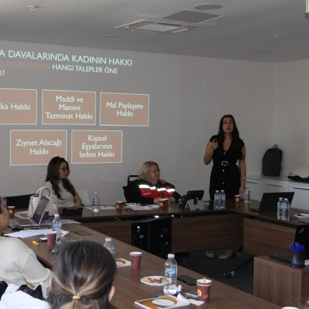 Kurum ve Dernekler de Kadına Yönelik Şiddete ilişkin Hukuki Haklarımız Semineri - 4